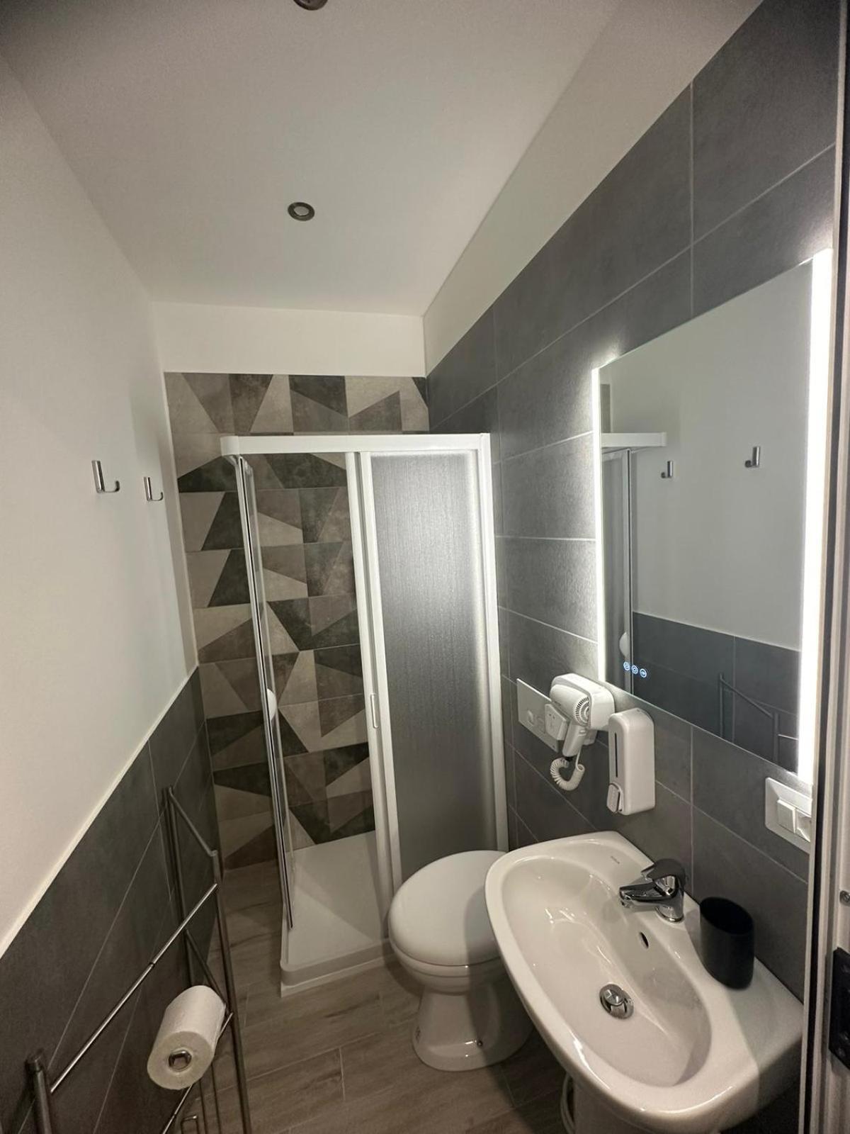 Bari Valona Rooms المظهر الخارجي الصورة